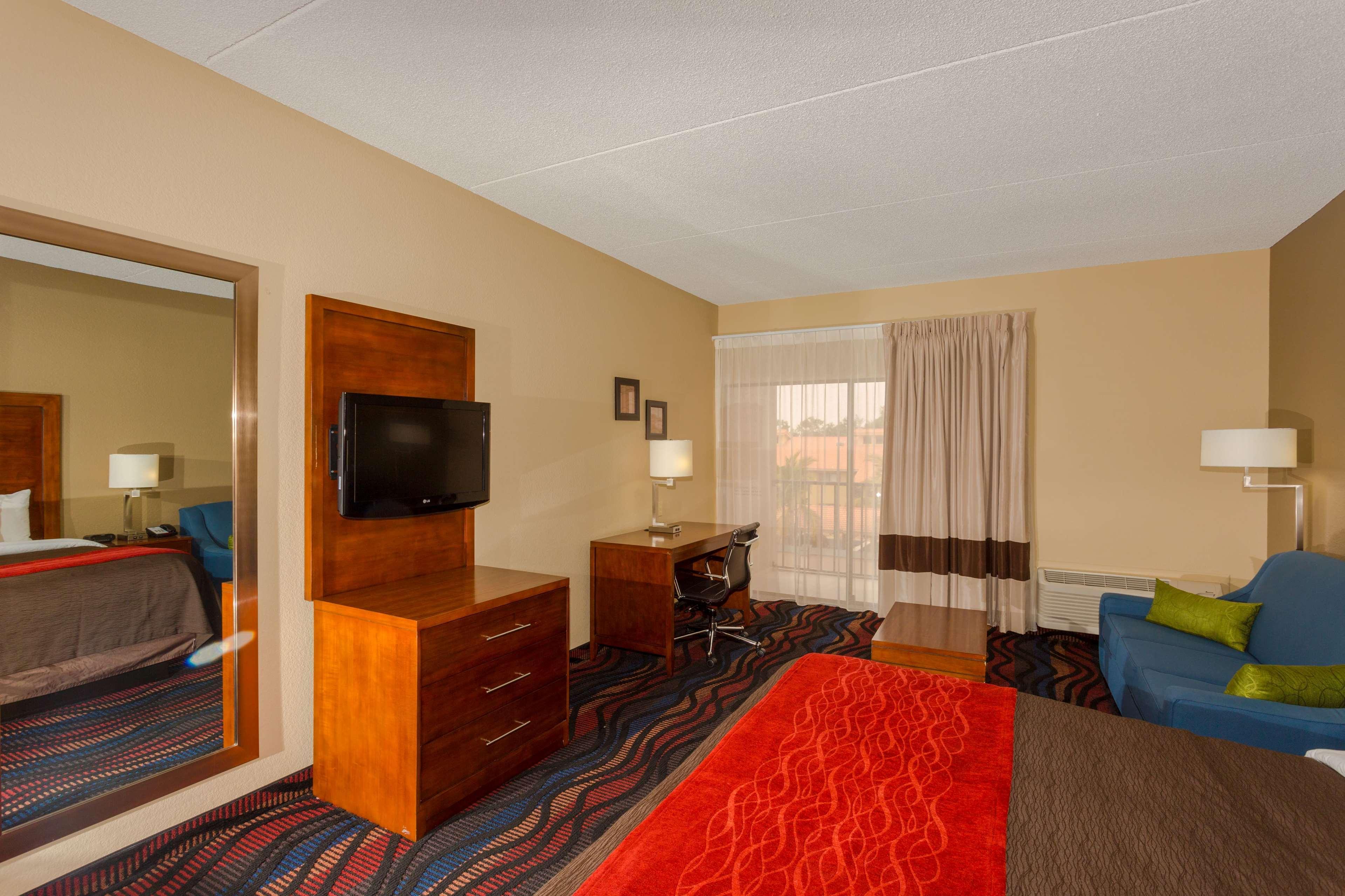 Baymont By Wyndham Bonita Springs Hotel Luaran gambar