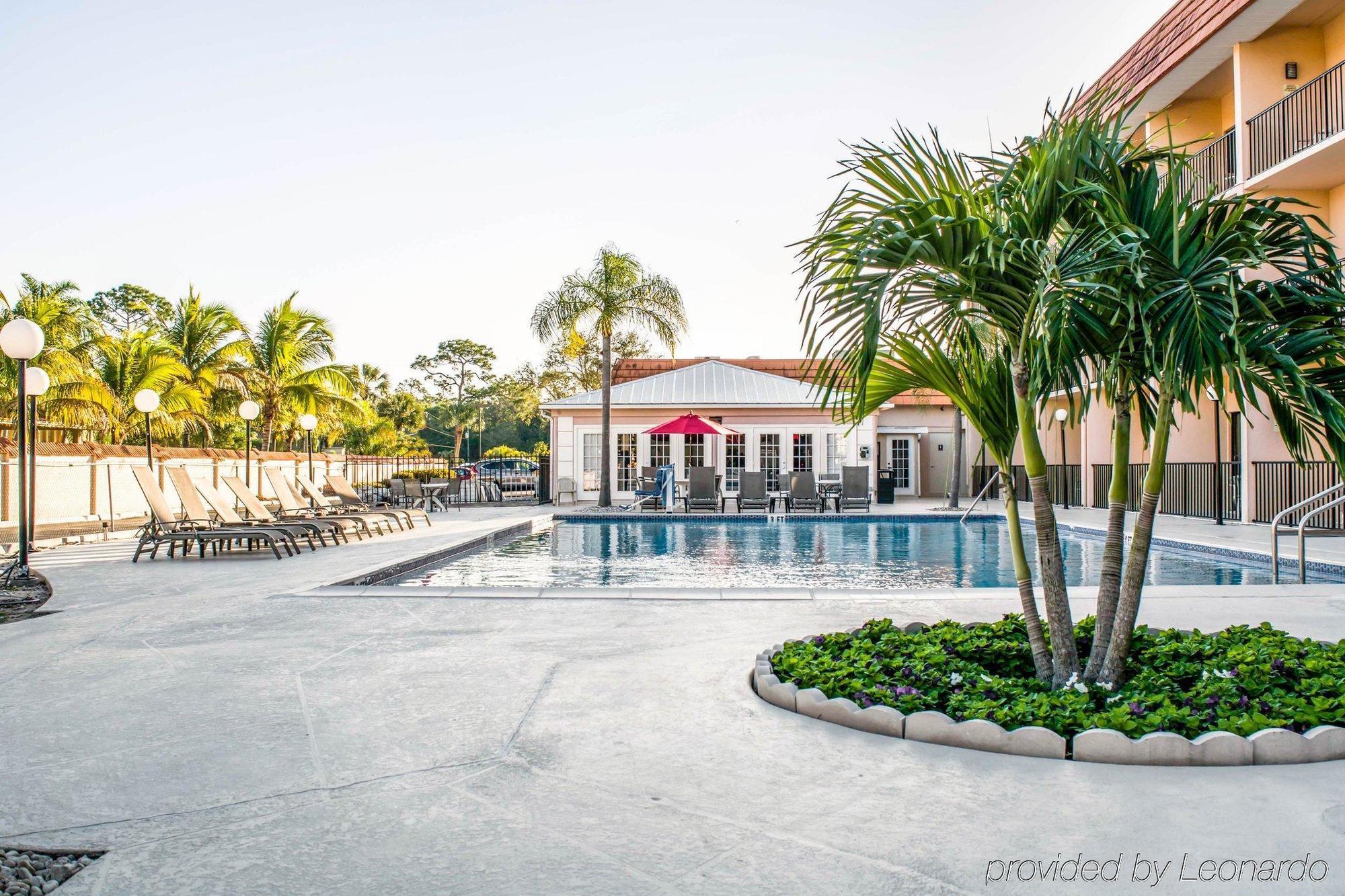Baymont By Wyndham Bonita Springs Hotel Luaran gambar