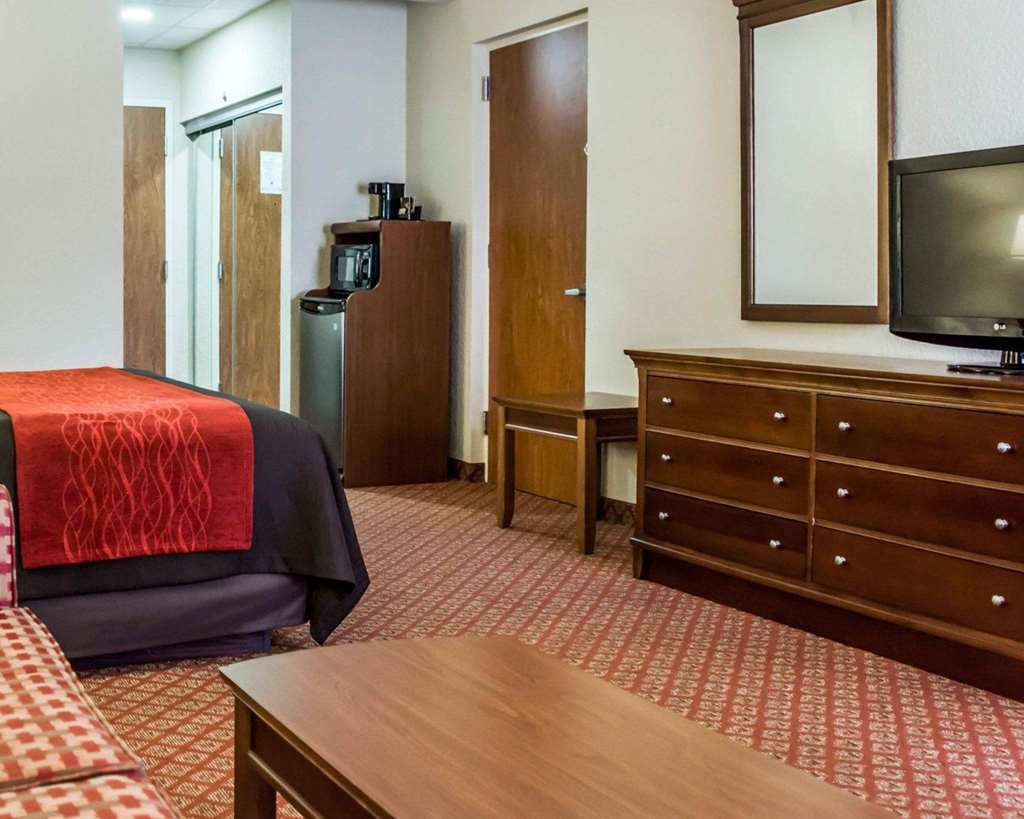 Baymont By Wyndham Bonita Springs Hotel Bilik gambar
